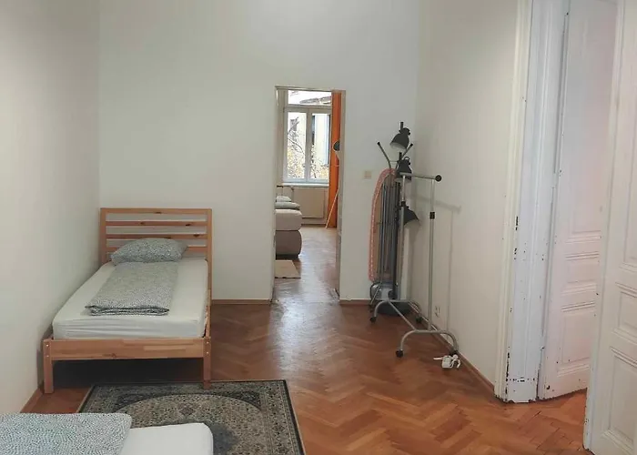 Large 4 In The Center Of Apartmán
